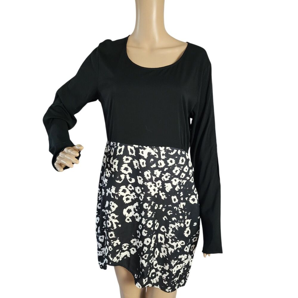 Lola vs Harper Skies Sleeve Leopard Dress Medium NWT Split Sleeve Tulip Hem